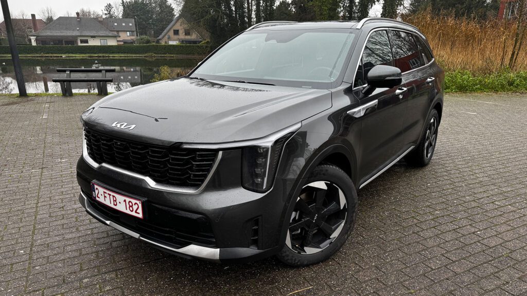 Test Kia Sorento PHEV Plug-in Hybrid SUV facelift 252 pk (2025)