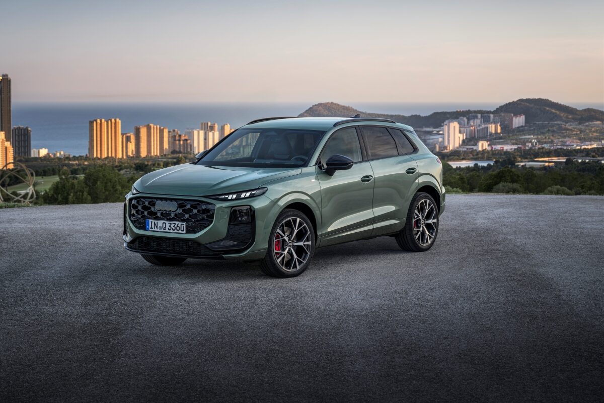 Nieuwe Audi Q3: Knappe evolutie en elektrificatie (maar geen full EV)