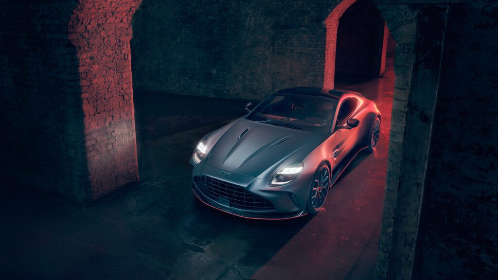Aston Martin Vantage S V8 680 pk is scherper, speelser en sportiever (2025)