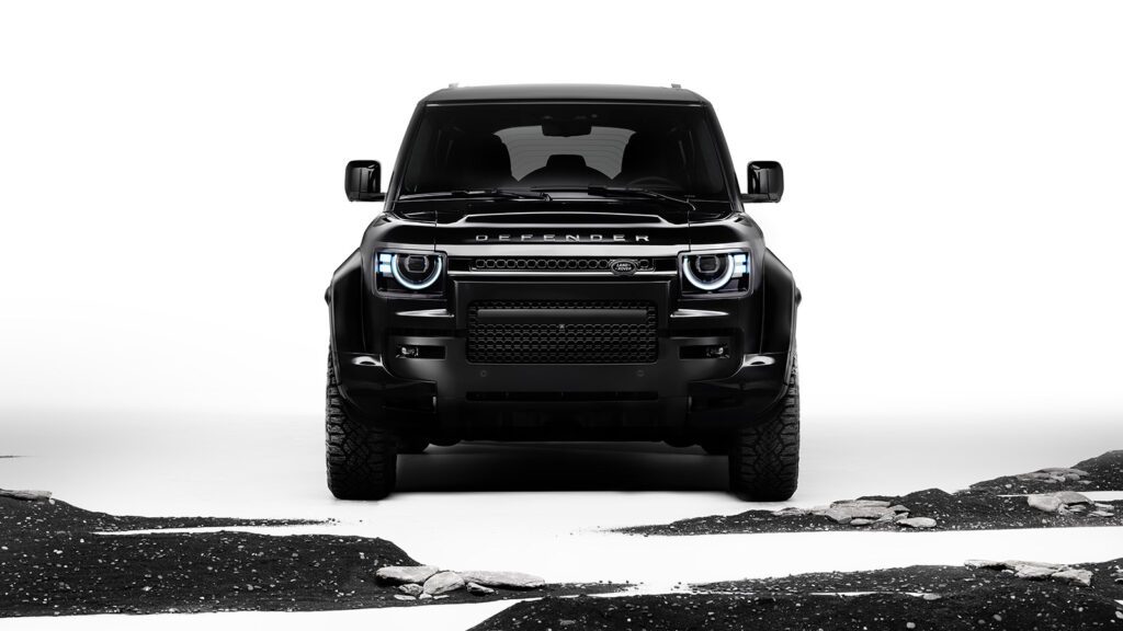 Land Rover Defender OCTA Black zwart 635 pk V8 SUV (2025)