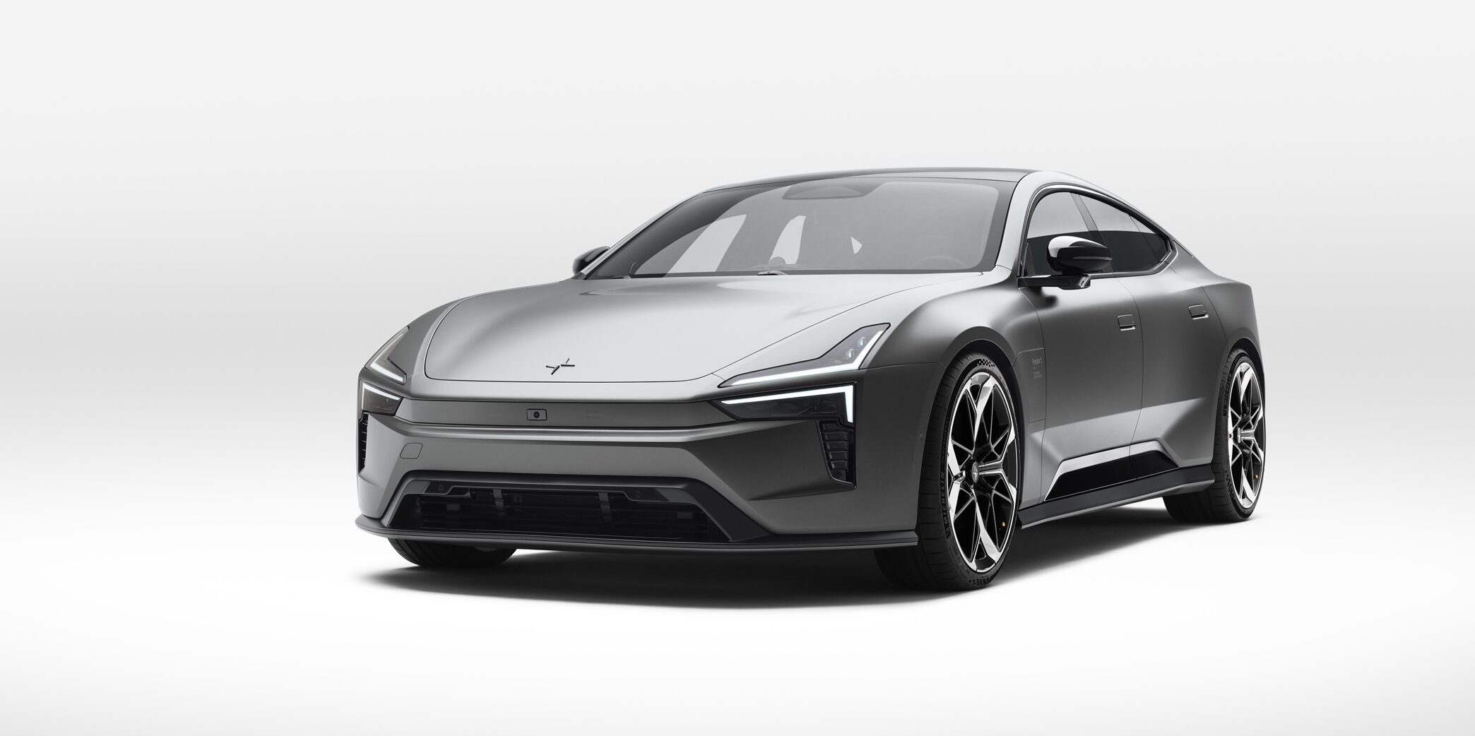 Polestar 5 is (eindelijk) klaar om op de Taycan te jagen