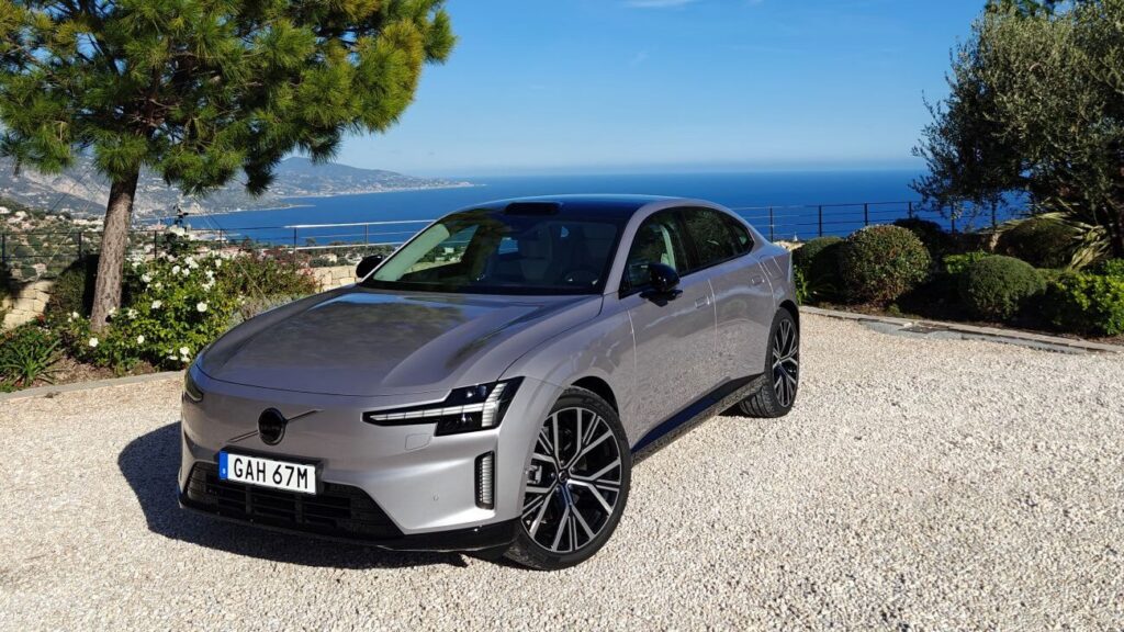 Test Volvo ES90 Single Motor: De Zweedse luxelimo is terug, en hij is elektrisch