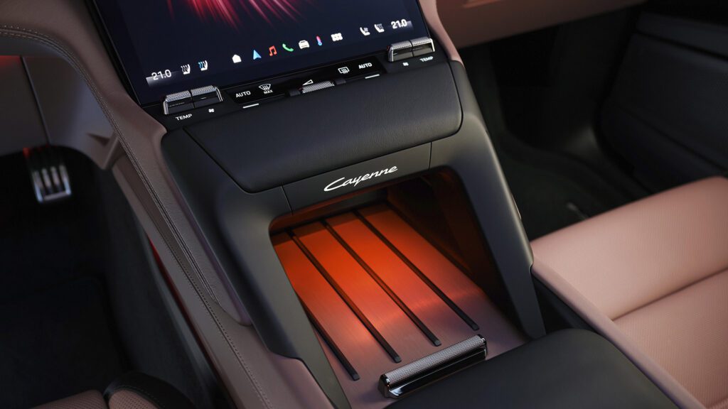 Porsche Cayenne Electric EV SUV E4 (2025)