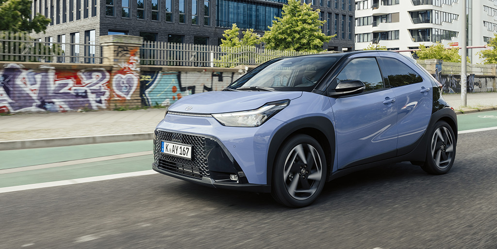 Toyota plakt een scherpe prijs op de zuinige Aygo X Hybrid
