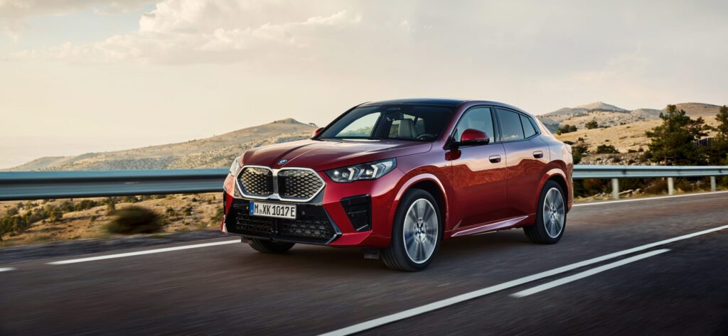 BMW iX1 en iX2 krijgen zo’n 40 km extra autonomie