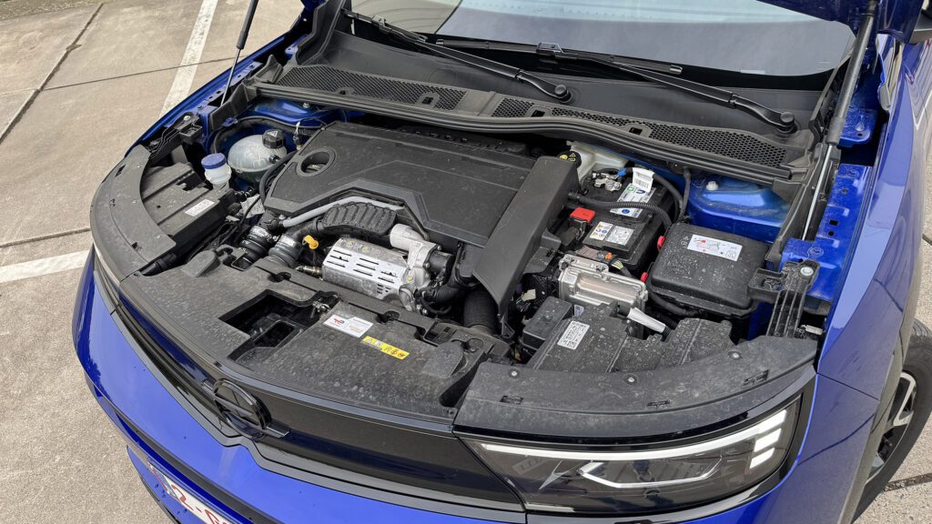 Test Opel Mokka Hybrid GS 145 pk MHEV facelift crossover (2026)