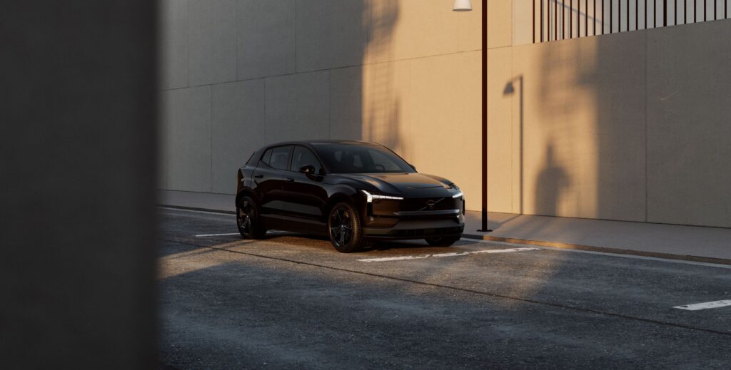 Volvo EX30 modeljaar ’27 krijgt krijgt V2L, nieuwe interieurs en uitgebreid Black Edition-aanbod