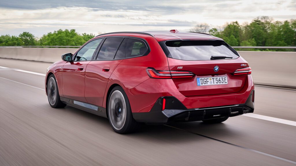 Test BMW i5 Touring M60 xDrive EV 601 pk G61 (2026)