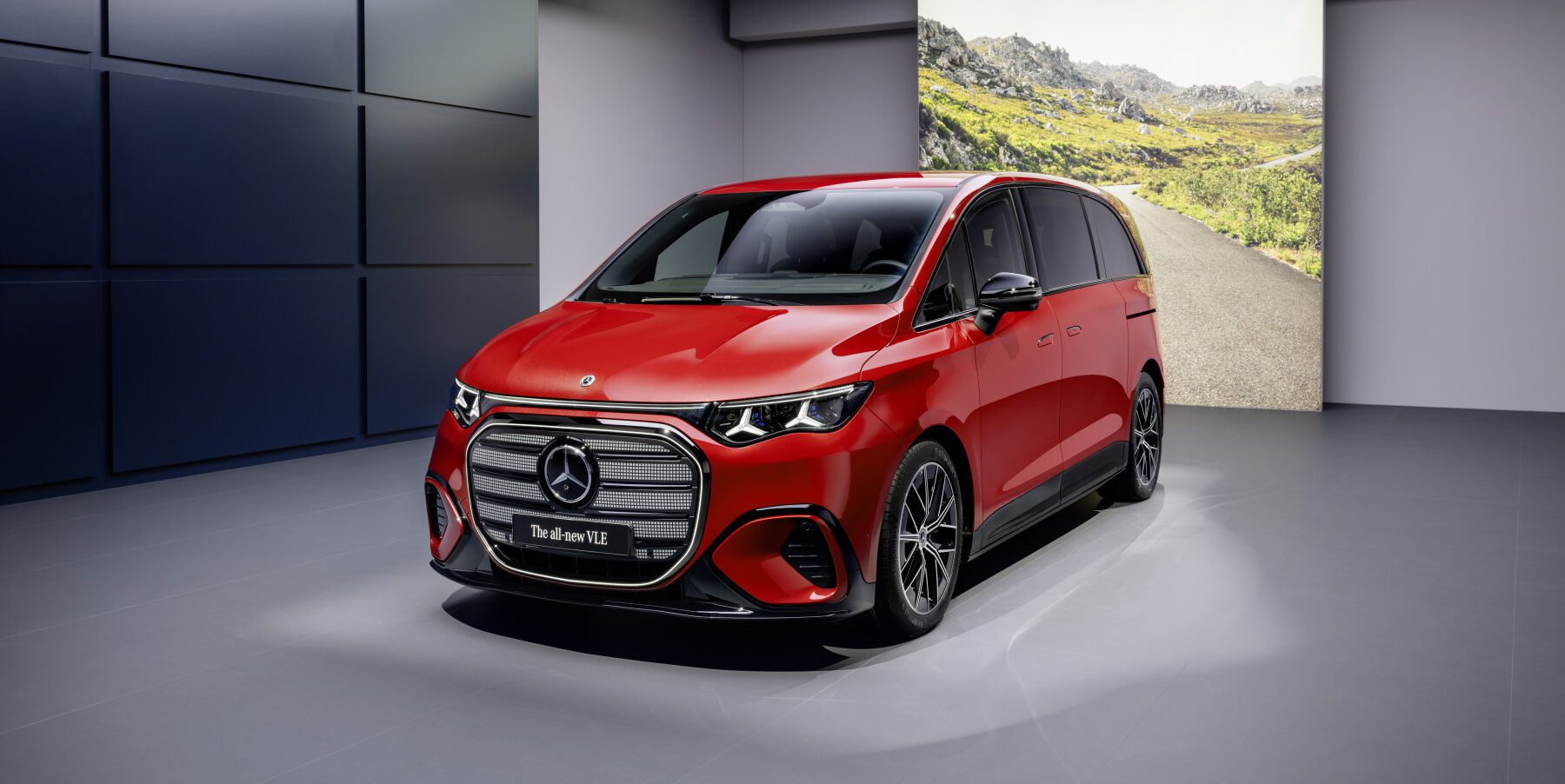 Prijzen Mercedes VLE bekend: dit kost de elektrische “Grand Limousine”