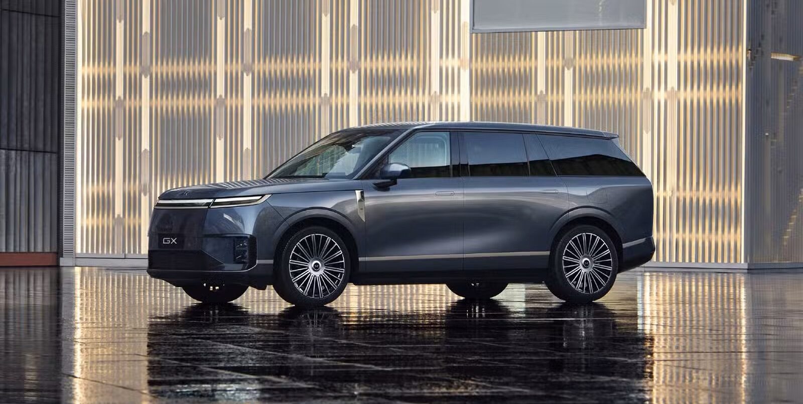 Het wachten op de nieuwe Range Rover (Electric) beu? Hier is de XPeng GX die je van je sokken blaast (video)