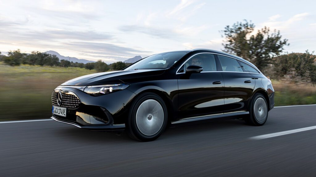 Test Mercedes CLA Shooting Brake Electric EQ X174 EV (2026)