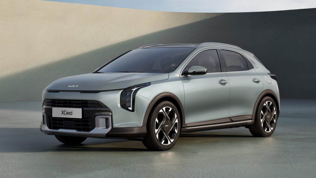 Kia XCeed crossover facelift update (2026)