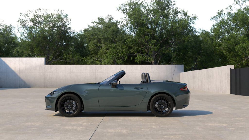 Mazda MX-5 update Zinc Green roadster (MY27)