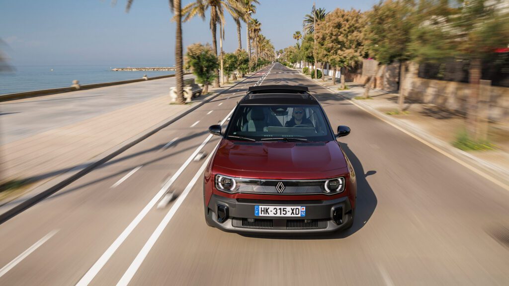 Test Renault 4 Plein Sud E-Tech Electric EV R4 cabrio 52 kWh 150 pk (2026)