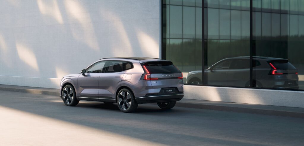 Volvo XC70 komt naar Europa: Volvo bevestigt de komst van zijn verst rijdende plug-inhybride
