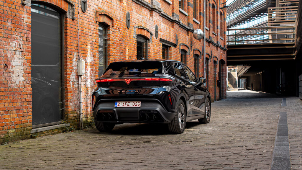 CUPRA Raval Core EV basisversie instapper 135 pk 37 kWh (2026)