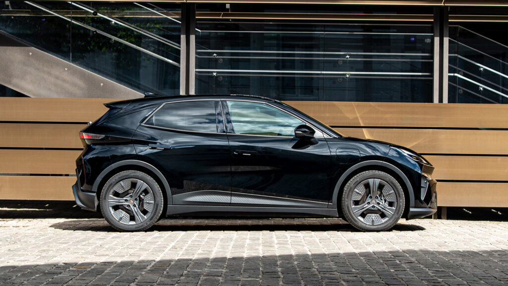 CUPRA Raval Core EV basisversie instapper 135 pk 37 kWh (2026)