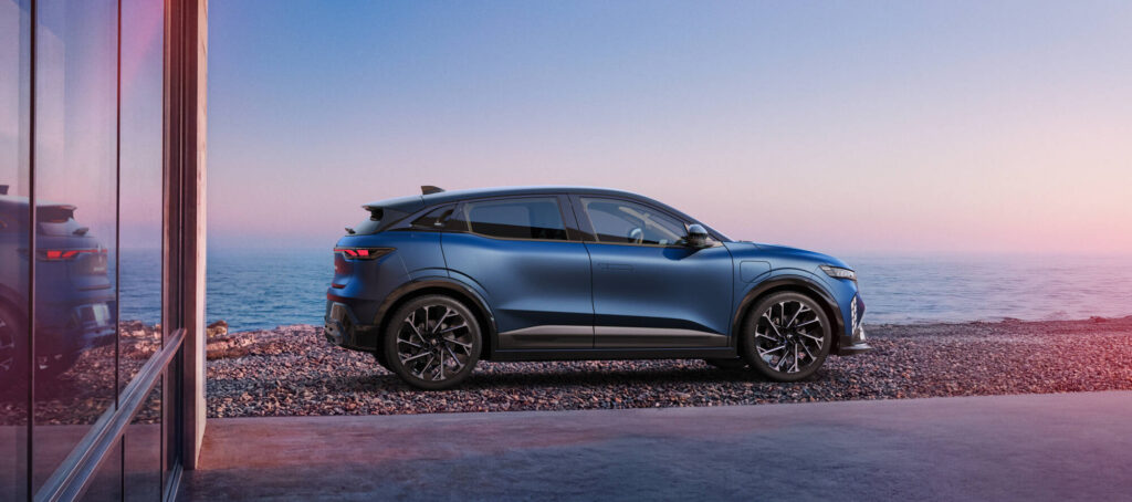Vernieuwde Renault Megane E-Tech electric krijgt grotere batterij én lagere Belgische prijs