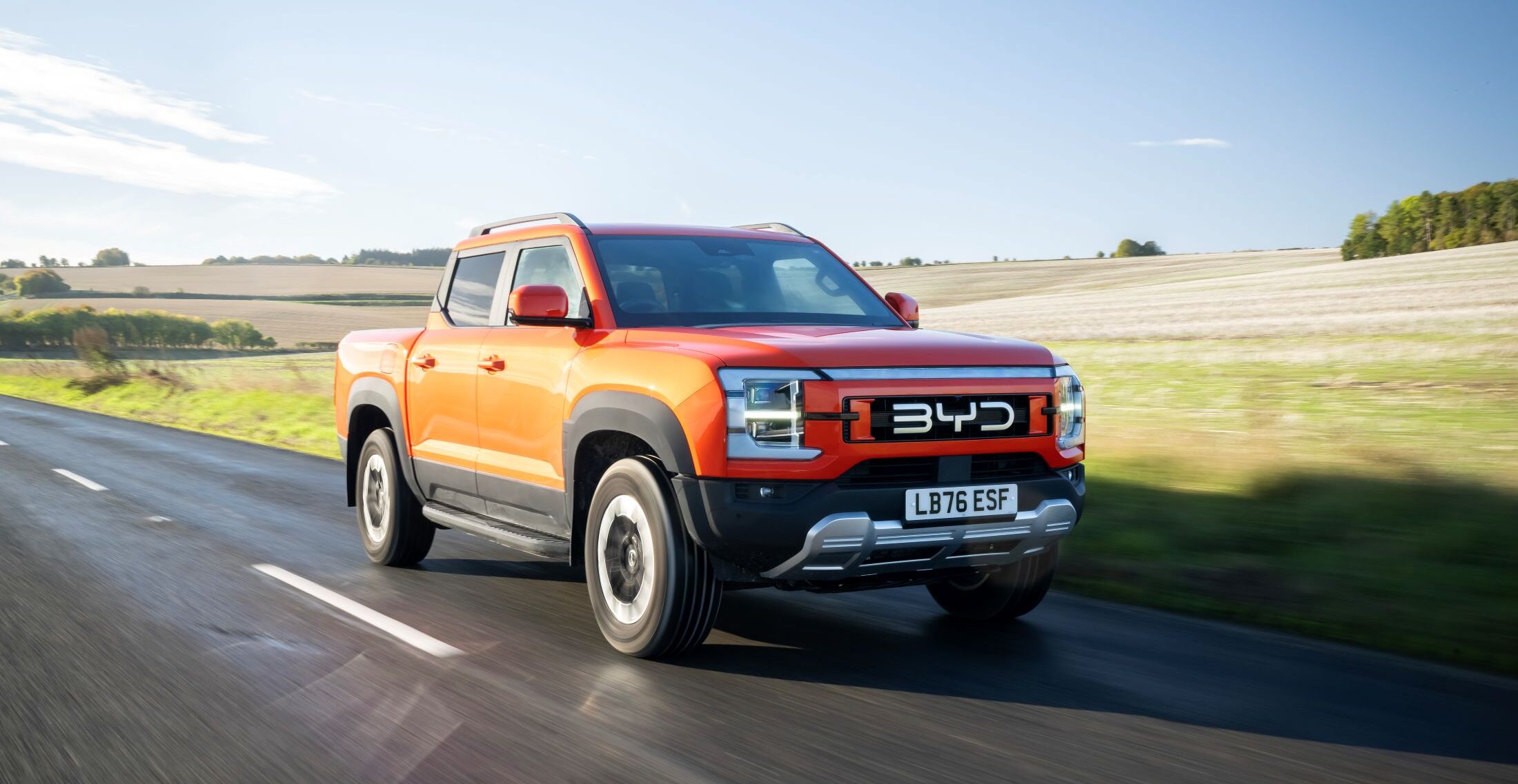 BYD Shark komt naar Europa: nieuwe pick-up met 436 pk en 90 km elektrisch rijbereik jaagt op Ford Ranger