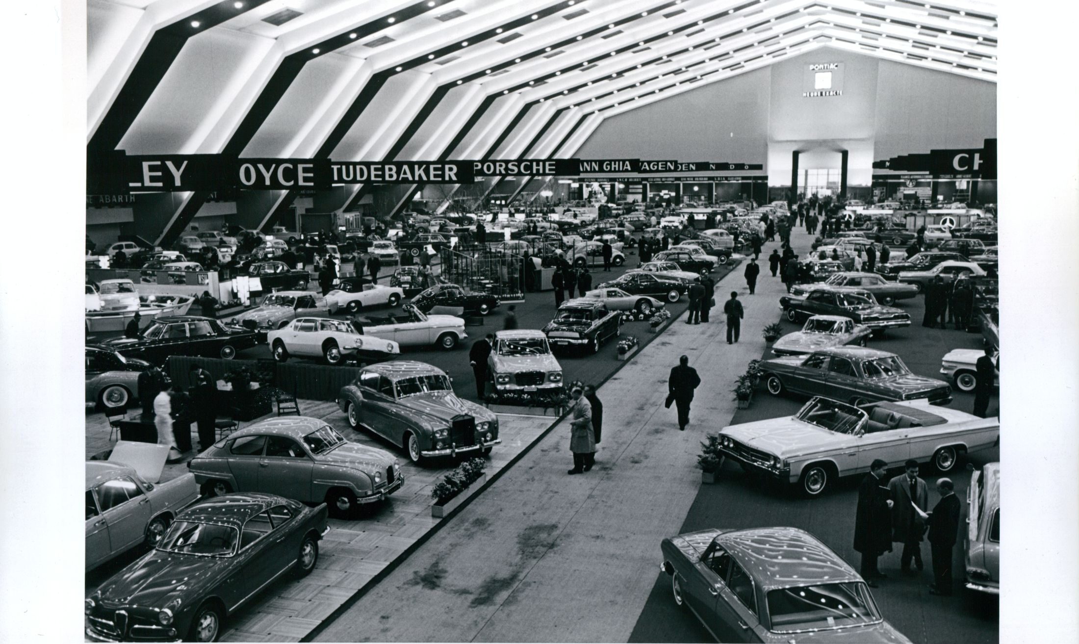 Het grote autosalondossier 2027 (2): terug in de tijd, met evenveel beelden als woorden