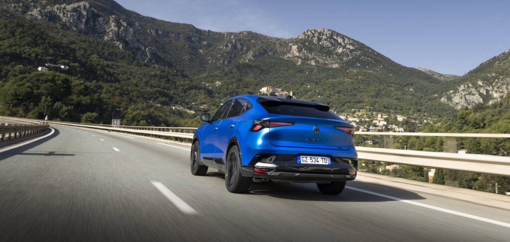 Test Renault Rafale Hyper Hybrid E-Tech 4×4 300: knap visitekaartje
