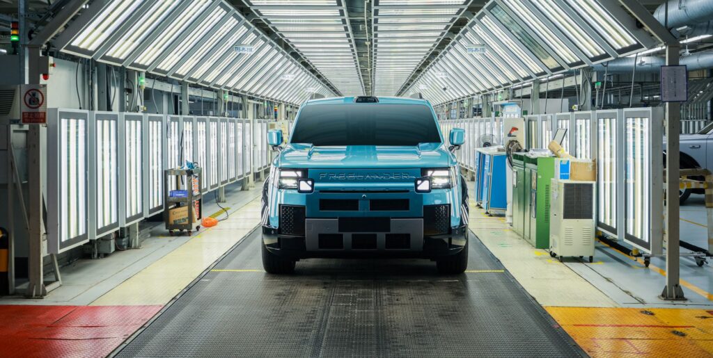 Hippe Chinese Land Rover Freelander kijkt ook naar België, wordt plug-inhybride met 626 pk